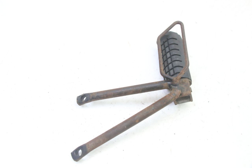 photo de PLATINE CALE PIED ARRIERE DROIT APRILIA ETX 125 (1998 - 2002) - Vue d’ensemble