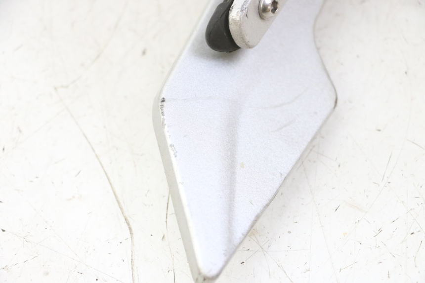 photo de PLATINE CALE PIED ARRIERE DROIT STAHO FH 50 (2018 - 2019) - Vue d’ensemble