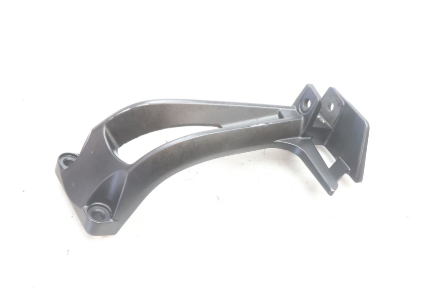 photo de PLATINE CALE PIED ARRIERE DROIT YAMAHA FZ8 800 (2010 - 2016) - Autre angle de vue