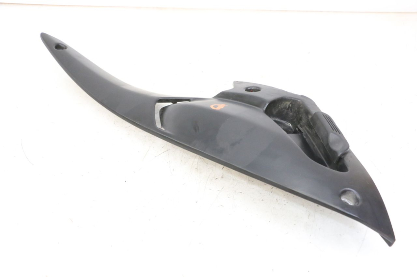 photo de PLATINE CALE PIED ARRIERE DROIT GILERA NEXUS 300 (2008 - 2013) - Vue d’ensemble