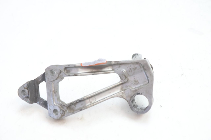 photo de PLATINE CALE PIED ARRIERE DROIT KAWASAKI GPX F ZX750F 750 (1986 - 1990) - Vue d’ensemble