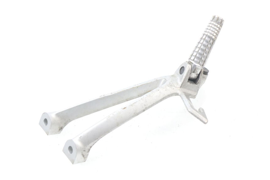 photo de PLATINE CALE PIED ARRIERE DROIT SUZUKI GSX-R GSXR 600 (2008 - 2010) - Autre angle de vue