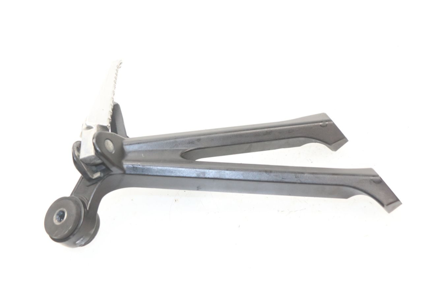 photo de PLATINE CALE PIED ARRIERE DROIT SUZUKI GSX-R GSXR 750 (2011 - 2016) - Zoom état d’usage