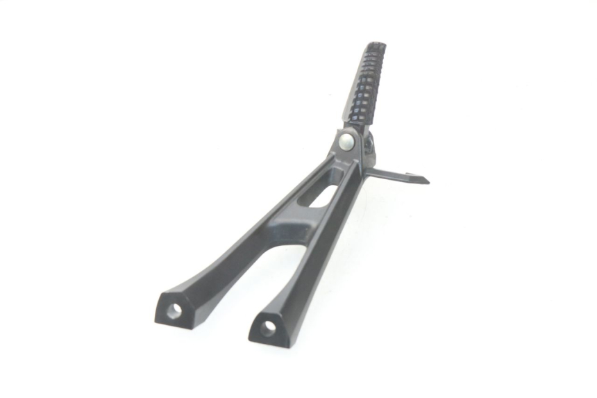 photo de PLATINE CALE PIED ARRIERE DROIT SUZUKI GSX-R GSXR K16 1000 (2012 - 2016) - Gros plan technique