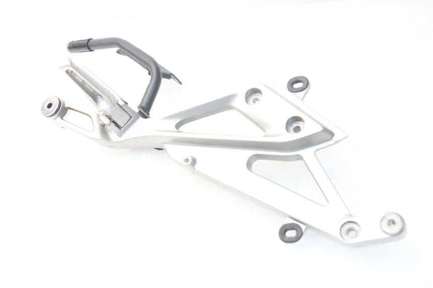 photo de PLATINE CALE PIED ARRIERE DROIT HONDA INTEGRA NC D 750 (2016 - 2018) - Vue principale