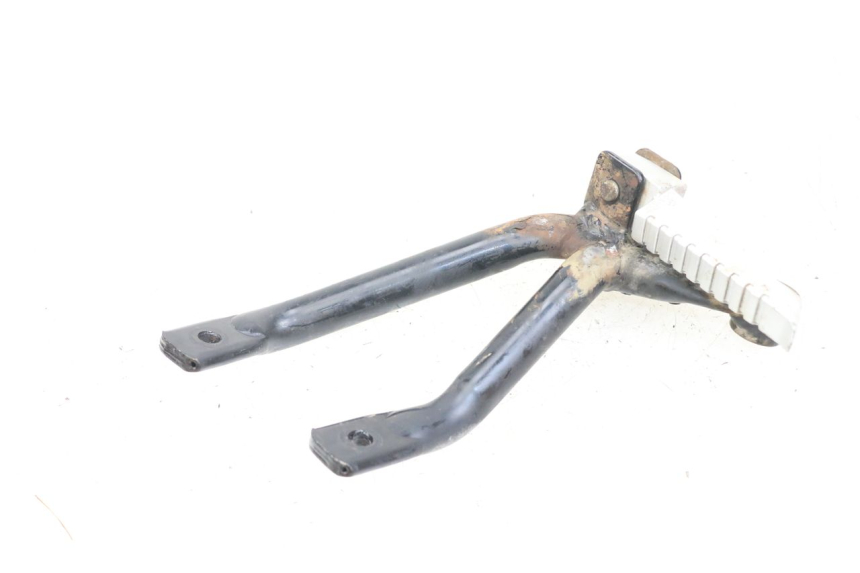 photo de PLATINE CALE PIED ARRIERE DROIT KYMCO K-PW K-PIPE 50 (2012 - 2017) - Zoom état d’usage