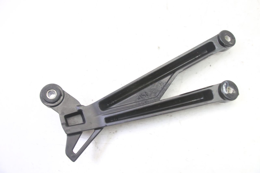 photo de PLATINE CALE PIED ARRIERE DROIT MAG POWER R-STREET 50 (2016 - 2025) - Gros plan technique