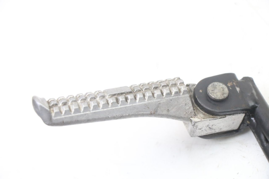 photo de PLATINE CALE PIED ARRIERE DROIT GILERA STALKER 50 (1997 - 2005) - Gros plan technique