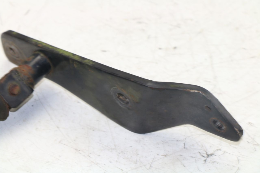 photo de PLATINE CALE PIED ARRIERE DROIT YAMAHA VIRAGO 125 (1996 - 2003) - Autre angle de vue