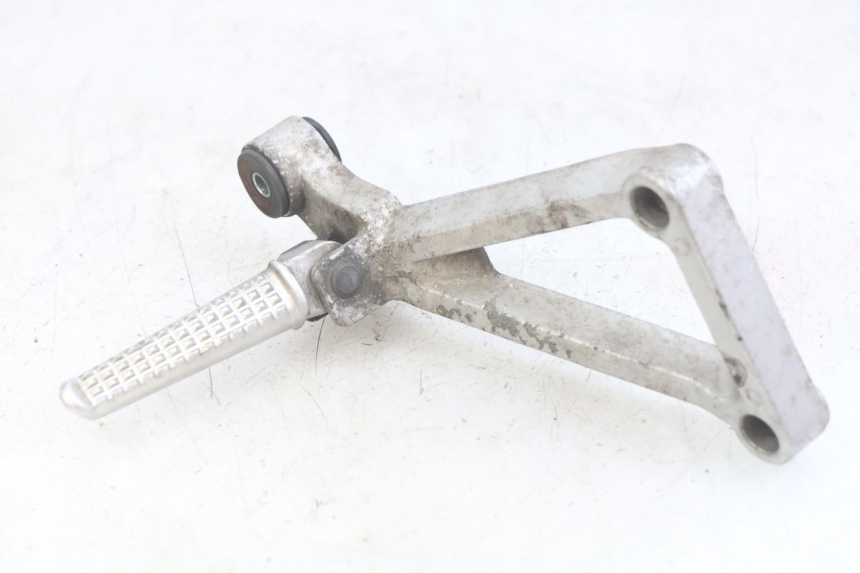 photo de PLATINE CALE PIED ARRIERE DROIT DAELIM VJ ROADWIN FI 125 (2008 - 2017) - Vue principale