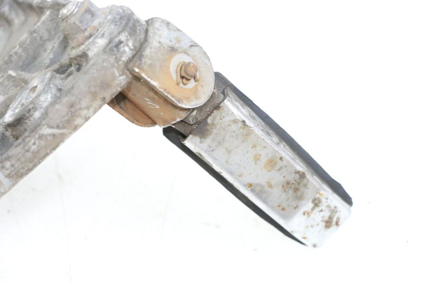 photo de PLATINE CALE PIED ARRIERE DROIT YAMAHA XJ F 900 (1983 - 1994) - Détail de la pièce