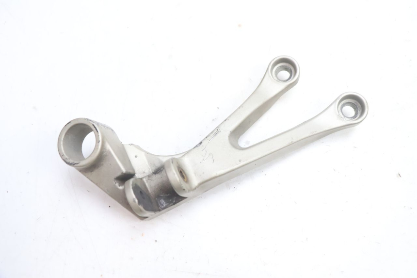 photo de PLATINE CALE PIED ARRIERE DROIT KAWASAKI ZX-6R ZX6R 600 (2000 - 2002) - Vue principale
