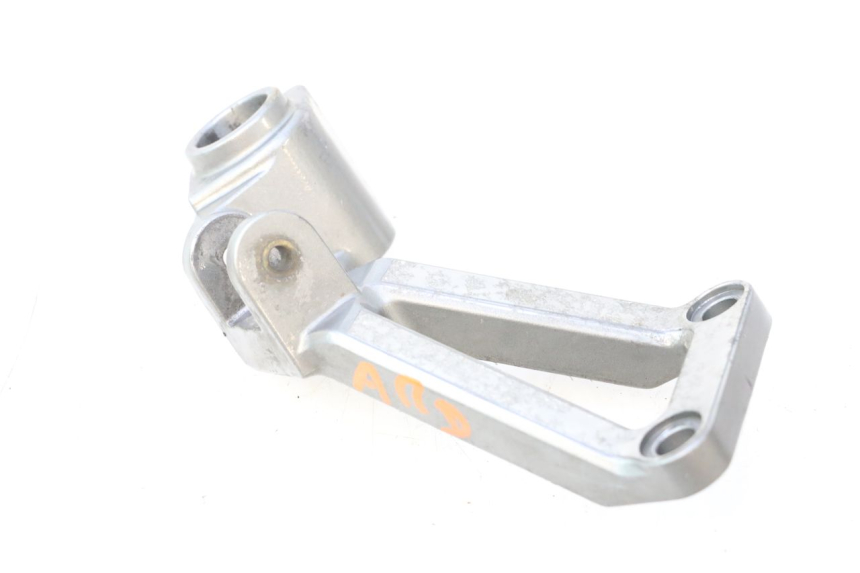 photo de PLATINE CALE PIED ARRIERE DROIT KAWASAKI ZX-6R ZX6R 600 (1995 - 1997) - Vue d’ensemble