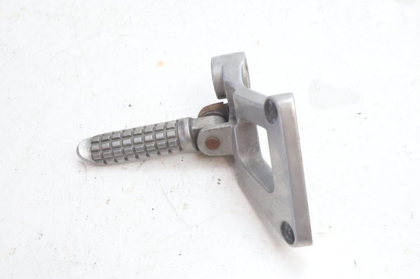 photo de PLATINE CALE PIED ARRIERE DROIT KAWASAKI ZZR 600 (1995 - 2004) - Détail de la pièce