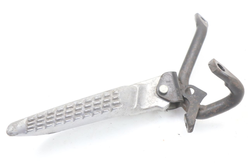 photo de PLATINE CALE PIED ARRIERE GAUCHE JONWAY AZTRAL 125 (2008 - 2017) - Autre angle de vue