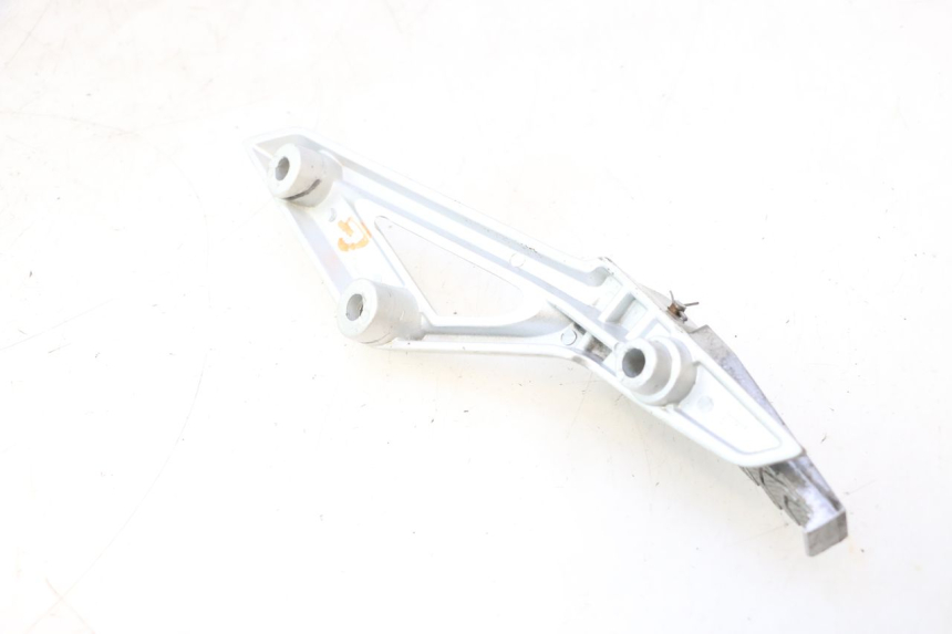 photo de PLATINE CALE PIED ARRIERE GAUCHE MASH BIBOP 2.0 50 (2021 - 2026) - Autre angle de vue