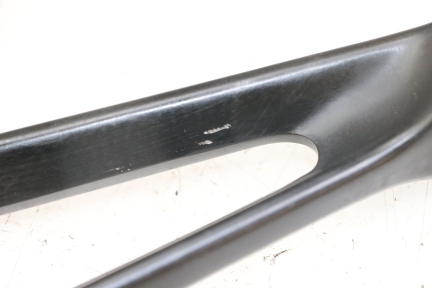 photo de PLATINE CALE PIED ARRIERE GAUCHE BMW S RR ABS S1000RR 1000 (2015 - 2018) - Détail de la pièce