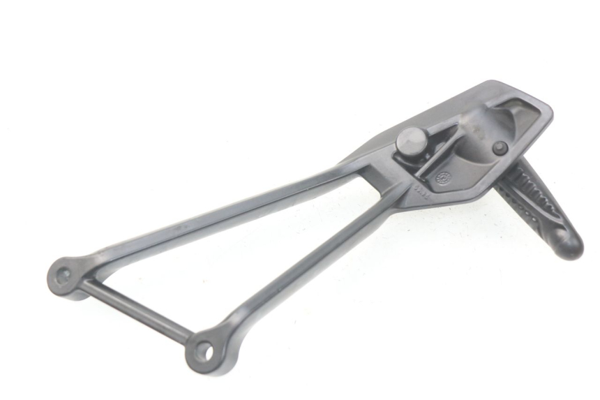 photo de PLATINE CALE PIED ARRIERE GAUCHE MV AGUSTA BRUTALE R WALLY 910 (2008 - 2008) - Détail de la pièce