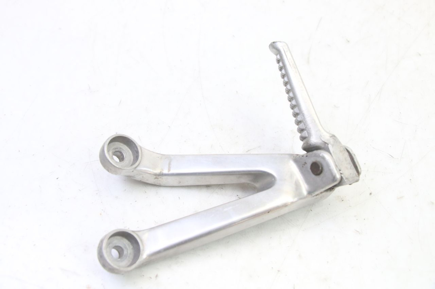 photo de PLATINE CALE PIED ARRIERE GAUCHE HONDA CBR RR FIREBLADE 900 (1992 - 1994) - Zoom état d’usage