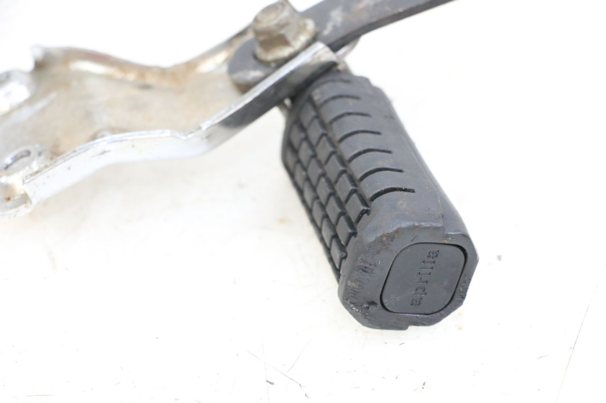 photo de PLATINE CALE PIED ARRIERE GAUCHE APRILIA CLASSIC 125 (1995 - 2001) - Zoom état d’usage