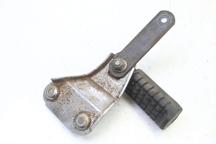 photo de PLATINE CALE PIED ARRIERE GAUCHE APRILIA CLASSIC 125 (1995 - 2001) - État de surface