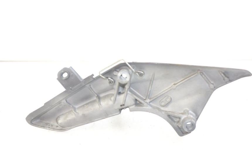 photo de PLATINE CALE PIED ARRIERE GAUCHE HONDA FJS SILVERWING SILVER WING 400 (2009 - 2016) - Gros plan technique
