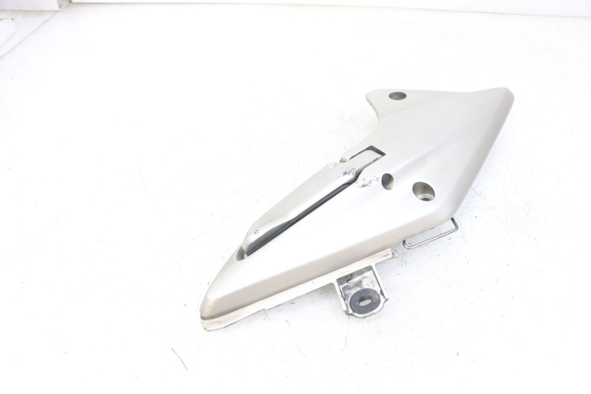 photo de PLATINE CALE PIED ARRIERE GAUCHE HONDA FJS SILVERWING SILVER WING 600 (2001 - 2010) - Détail de la pièce