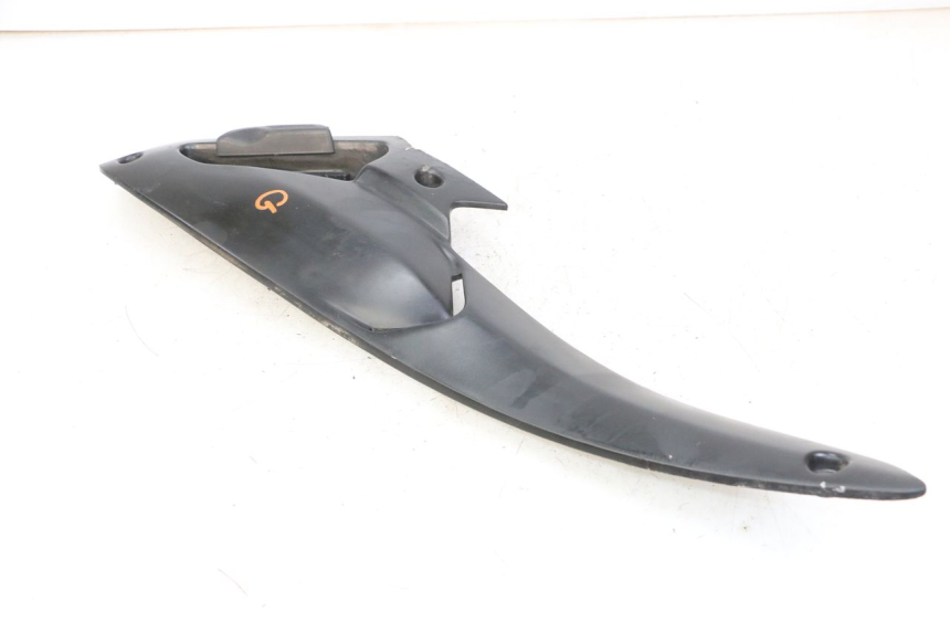 photo de PLATINE CALE PIED ARRIERE GAUCHE GILERA NEXUS 300 (2008 - 2013) - Autre angle de vue