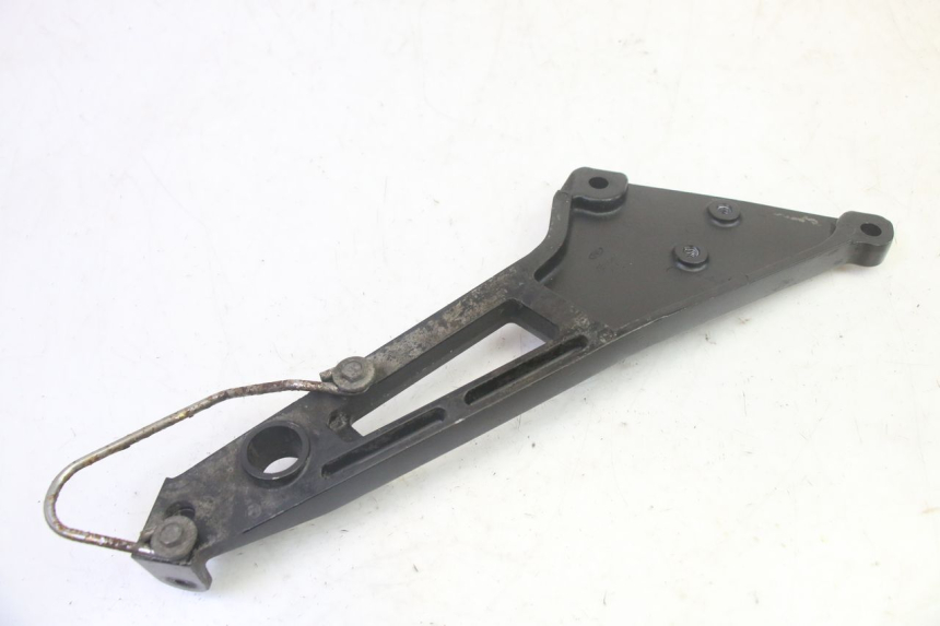 photo de PLATINE CALE PIED ARRIERE GAUCHE KAWASAKI GPZ RX 1000 (1986 - 1988) - Vue d’ensemble