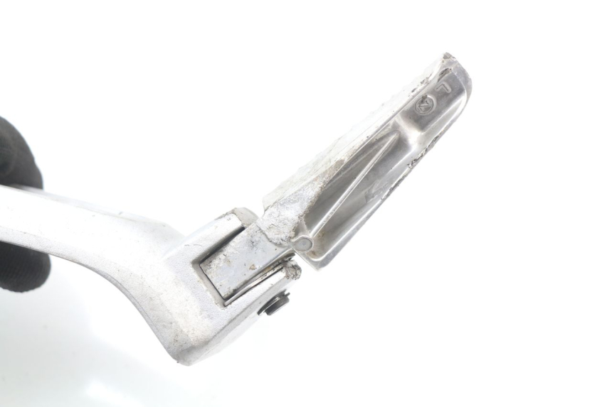 photo de PLATINE CALE PIED ARRIERE GAUCHE SUZUKI GSX-R GSXR 600 (2008 - 2010) - Détail de la pièce