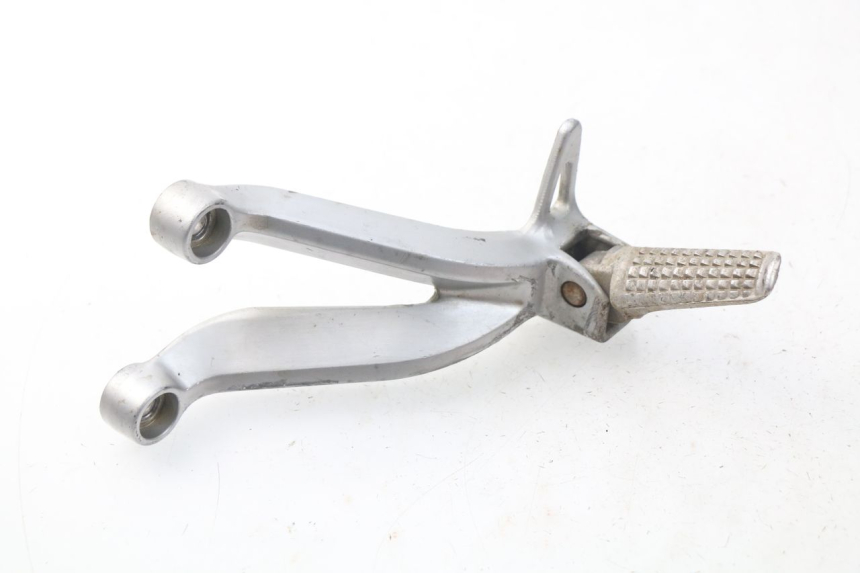photo de PLATINE CALE PIED ARRIERE GAUCHE SUZUKI GSX-R GSXR 600 (2001 - 2003) - Autre angle de vue