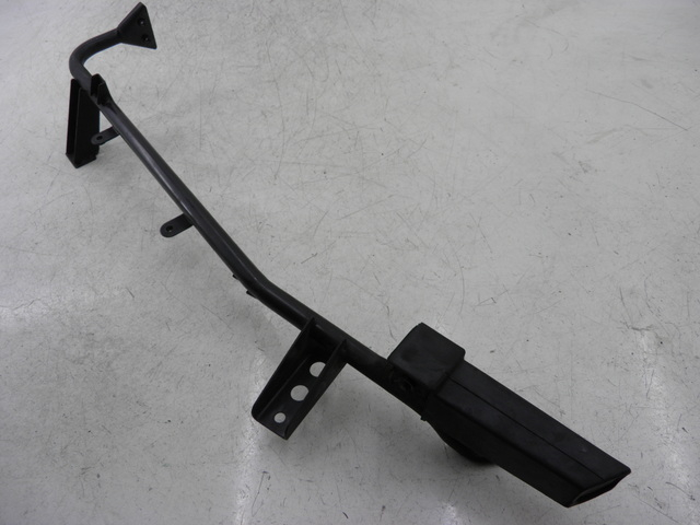 photo de PLATINE CALE PIED ARRIERE GAUCHE HONDA FES PANTHEON 125 (2003 - 2007) - Gros plan technique