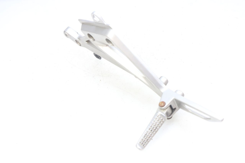 photo de PLATINE CALE PIED ARRIERE GAUCHE HONDA INTEGRA NC D 750 (2016 - 2018) - Détail de la pièce