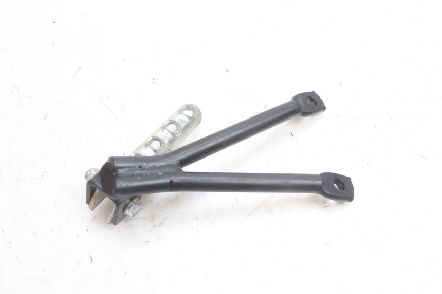 photo de PLATINE CALE PIED ARRIERE GAUCHE RIEJU MRT PRO SUPERMOTARD 50 (2007 - 2018) - Points de fixation