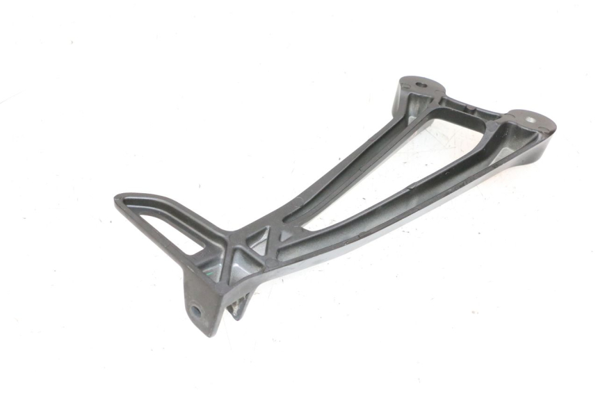 photo de PLATINE CALE PIED ARRIERE GAUCHE YAMAHA MT-07 MT07 ABS 700 (2018 - 2020) - Zoom état d’usage