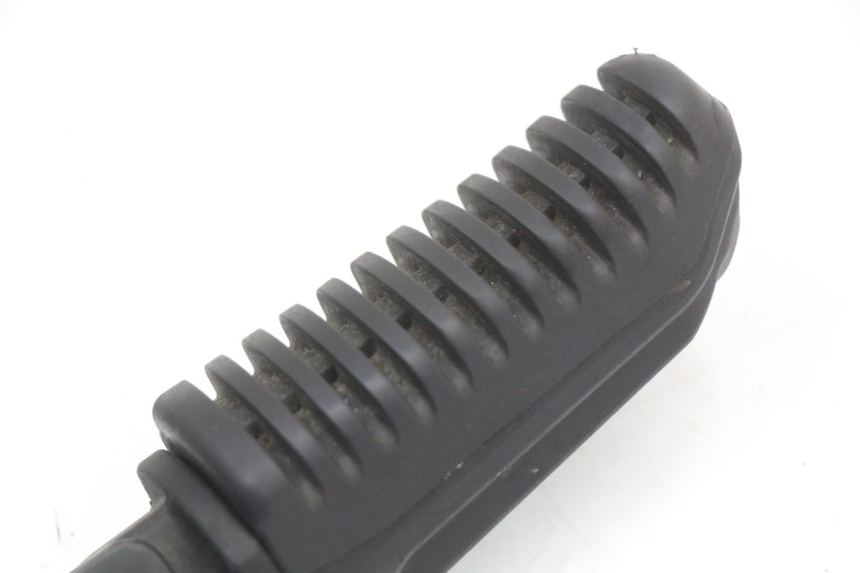 photo de PLATINE CALE PIED ARRIERE GAUCHE ASTOR ORCAL 125 (2015 - 2017) - Zoom état d’usage