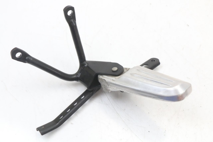 photo de PLATINE CALE PIED ARRIERE GAUCHE HONDA PCX (JF28) 125 (2009 - 2011) - Détail de la pièce