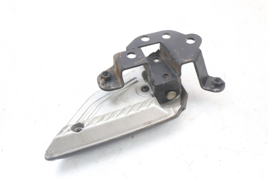 photo de PLATINE CALE PIED ARRIERE GAUCHE PEUGEOT BELVILLE 125 (2017 - 2021) - Points de fixation