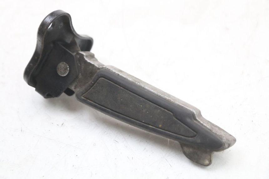 photo de PLATINE CALE PIED ARRIERE GAUCHE PEUGEOT DJANGO 125 (2014 - 2017) - Vue principale