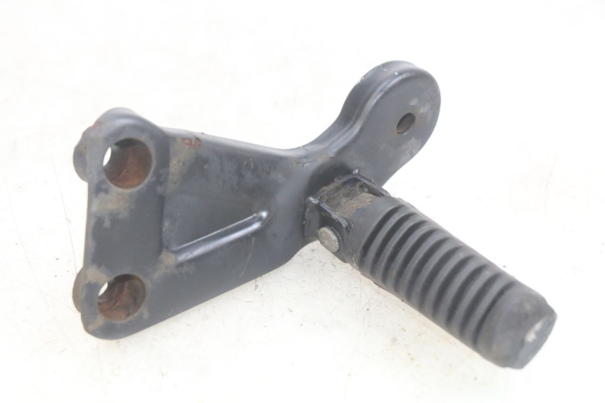 photo de PLATINE CALE PIED ARRIERE GAUCHE YAMASAKI ROADSTER 50 (2013 - 2018) - Vue principale