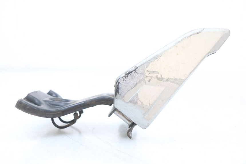 photo de PLATINE CALE PIED ARRIERE GAUCHE HONDA SH ABS 125 (2012 - 2017) - Zoom état d’usage