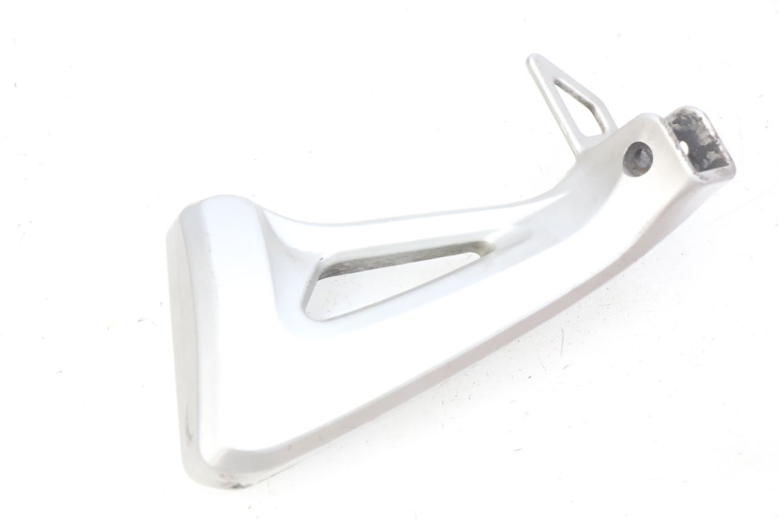 photo de PLATINE CALE PIED ARRIERE GAUCHE SUZUKI SV N 650 (1999 - 2002) - Détail de la pièce