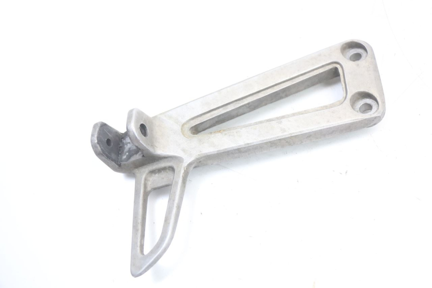 photo de PLATINE CALE PIED ARRIERE GAUCHE YAMAHA TDR DELTABOX 125 (1997 - 2003) - Vue principale
