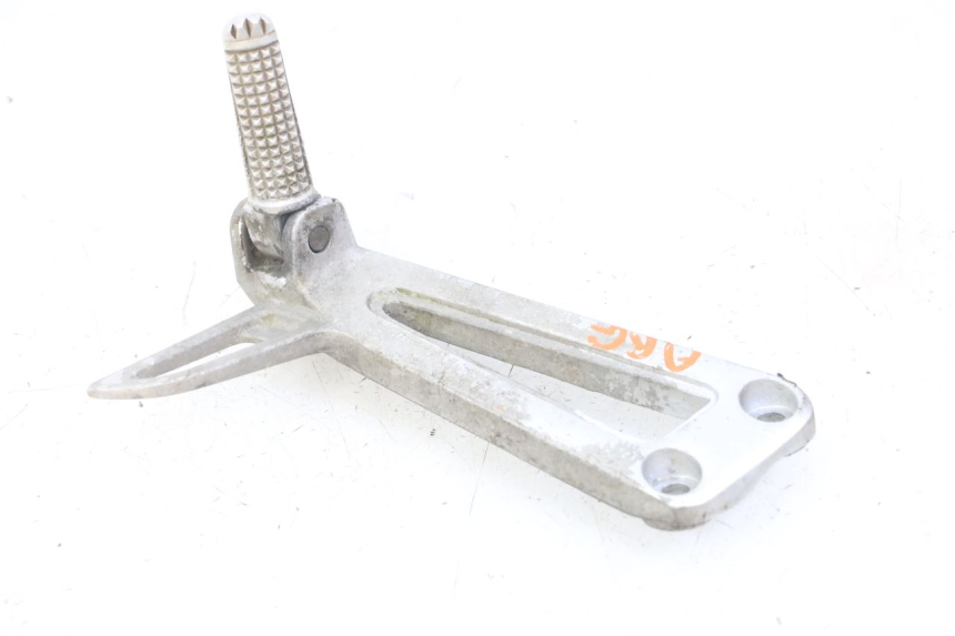 photo de PLATINE CALE PIED ARRIERE GAUCHE YAMAHA TDR DELTABOX 125 (1997 - 2003) - Vue d’ensemble