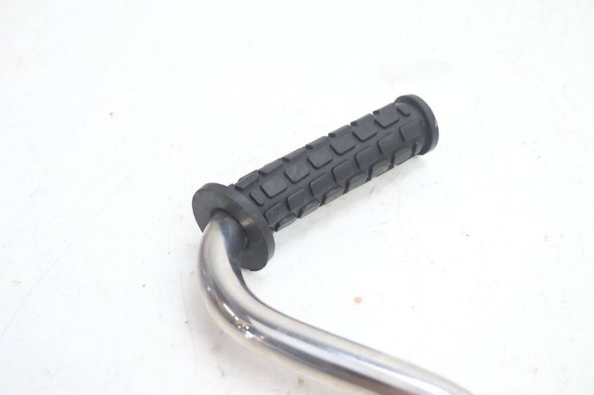 photo de PLATINE CALE PIED ARRIERE GAUCHE BOOM TRIKE FUN 500 (2004 - 2010) - Zoom état d’usage