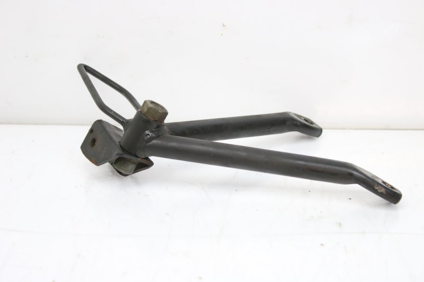 photo de PLATINE CALE PIED ARRIERE GAUCHE KEEWAY TX 50 (2008 - 2015) - Gros plan technique