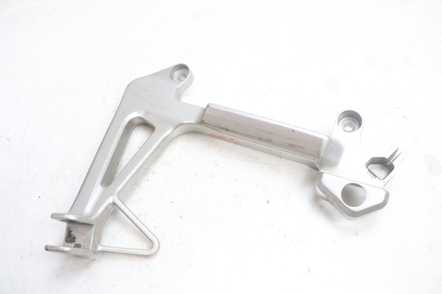photo de PLATINE CALE PIED ARRIERE GAUCHE HONDA VFR FI RC46 800 (1998 - 2001) - Vue principale