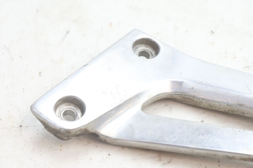 photo de PLATINE CALE PIED ARRIERE GAUCHE YAMAHA XJR 1300 (1998 - 2002) - Détail de la pièce