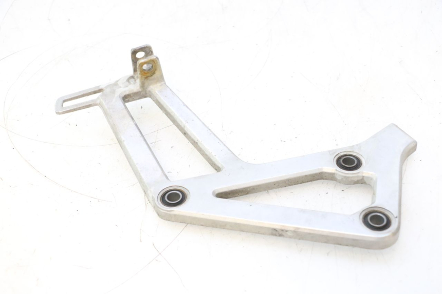 photo de PLATINE CALE PIED ARRIERE GAUCHE HONDA XRV AFRICA TWIN 750 (1990 - 1992) - Vue d’ensemble