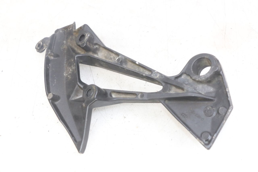 photo de PLATINE CALE PIED ARRIERE GAUCHE KAWASAKI Z 750 (2007 - 2013) - Zoom état d’usage